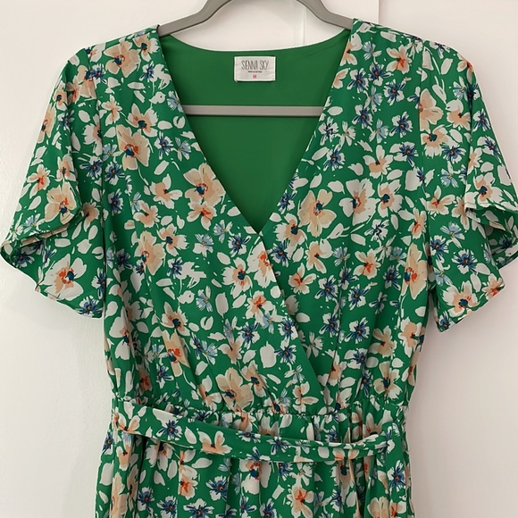 Floral Sienna Sky Midi Dress - Picture 3 of 8